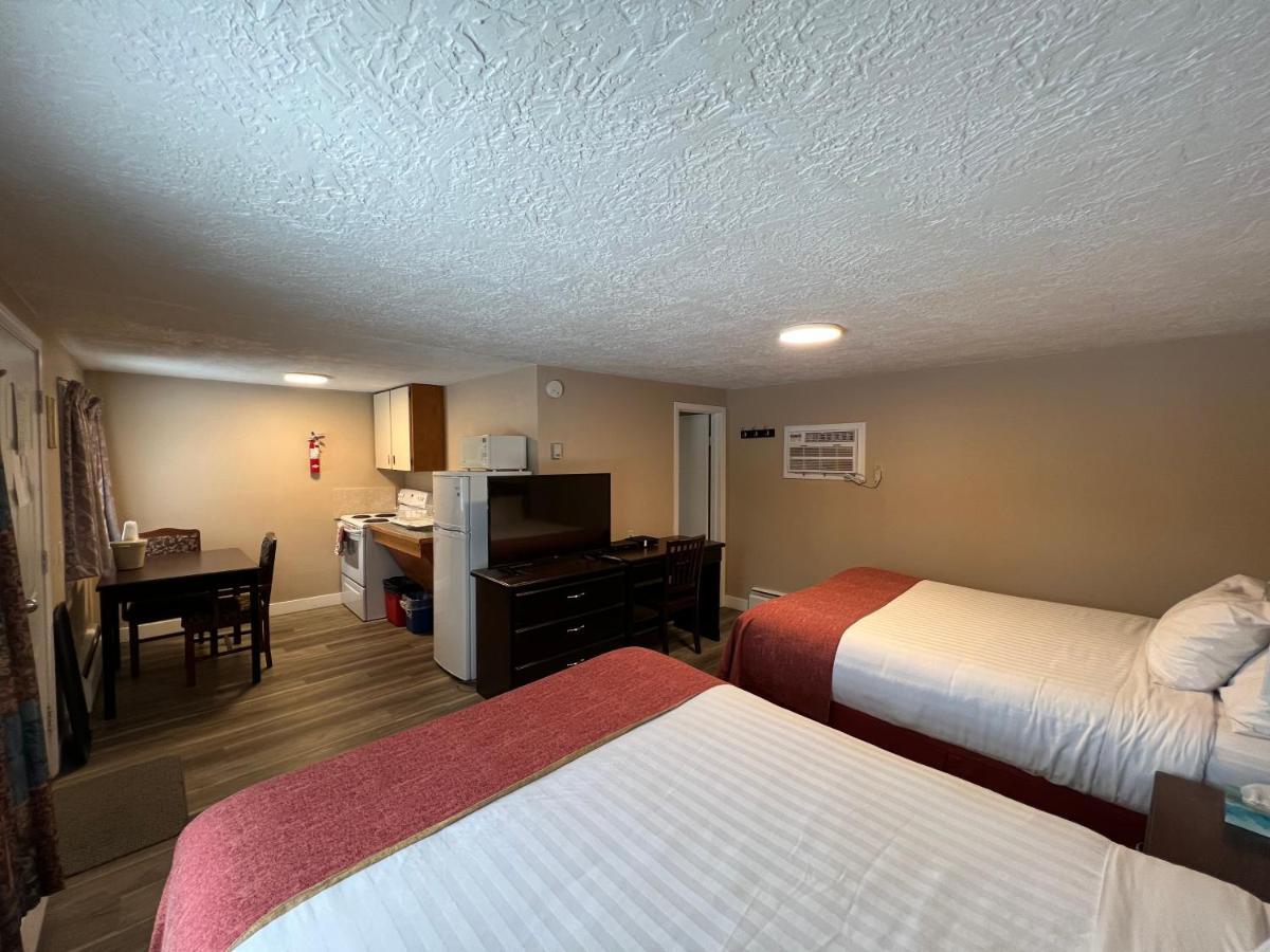 Double Room Kitchenette