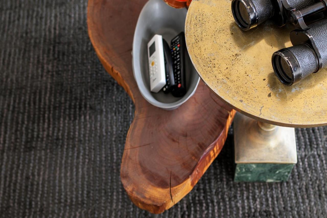 Suite,1651194869:JPEG