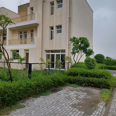 The Villa-3