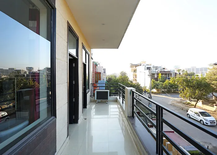 Oyo 9488 Istay Serenity Villa Gurgaon